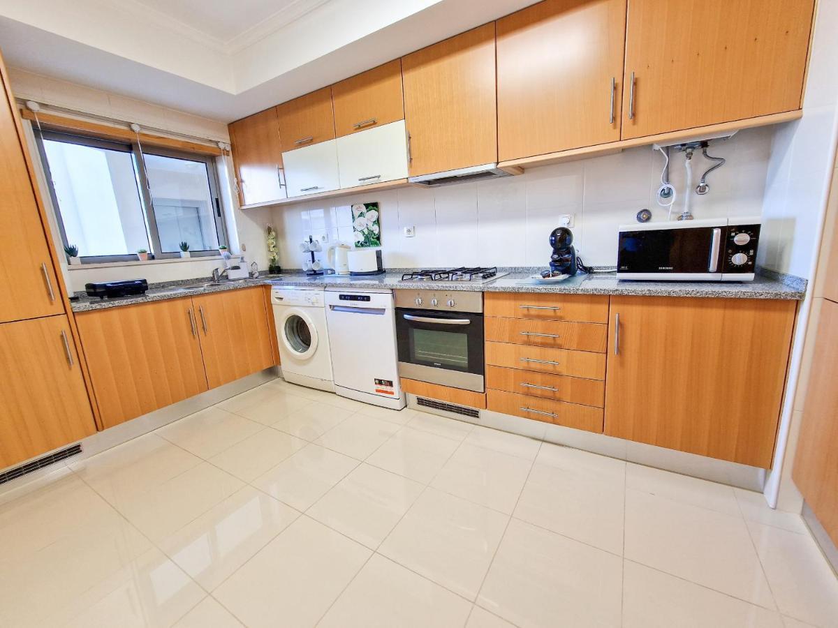 Apartment Rocha Oceano Azul Charming Portimao Exterior photo
